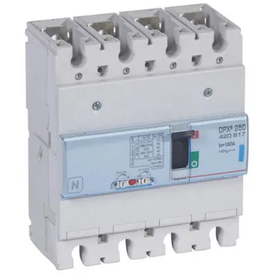 Disjunctor compact in carcasa turnata – Varianta fixa - DPX³ 250 - Icu 70 kA - 400 V~ - 4P - 160 A