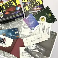 Joc de societate - Hush Money