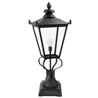 Pitic pentru exterior Wilmslow 1 Light Pedestal Lantern