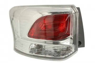 Stop lampa spate stanga exterior MITSUBISHI OUTLANDER 3 III intre 2012-2015