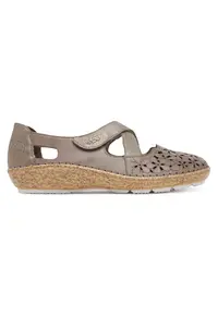 Pantofi dama - piele naturala - bej - inchidere velcro
