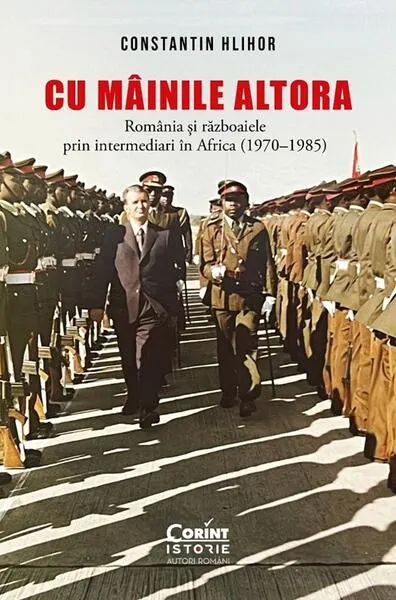 Cu mâinile altora - Paperback brosat - Constantin Hlihor