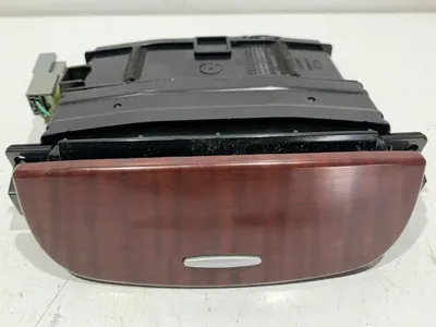 Sertar / spatiu depozitare bord Hyundai Santa Fe 2 (2006-2012)