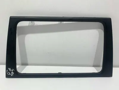 Ornament / trim bord radio 5K0858063E Volkswagen Golf 6 (2008-2013)