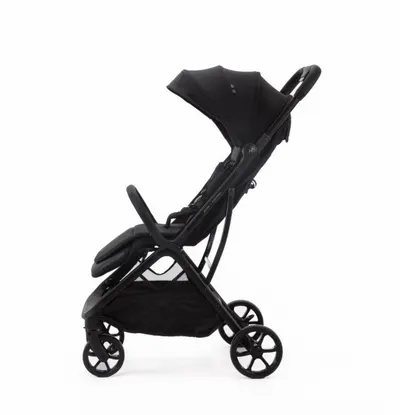 Carucior sport autofold Adamex Zoom Negru, pliere compacta cu o singura mana, pana la 22 kg, 6 luni+