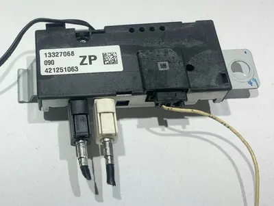 Amplificator antena stanga spate 13327068 Opel Insignia A (2008-2013)