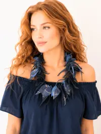 Colier handmade unicat din piele naturala,nuante bleumarin,albastru ,auriu