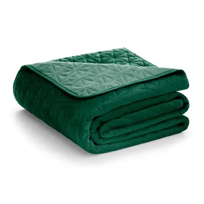 Cuvertură verde matlasată din catifea 240x260 cm Laila – Restilo