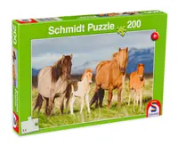Puzzle Schmidt din 200 de piese - Familia de cai