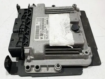 Calculator motor ecu 9677013180 Citroen C3 2 (2009-2013) 1.6 hdi 9HP