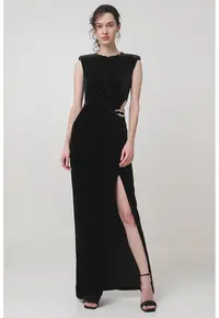 Rochie cu lant la decolteu Elegant - Negru