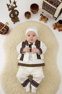 Costum National pentru baieti Adi 11
