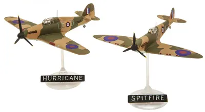 Kit de model prefabricat Revell Militar: Avioane - Spitfire Mk.Ia & Hawker Hurricane Mk.I