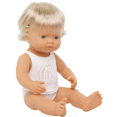 Papusa educationala 38 cm Fetita Europeana cu Aparat Auditiv