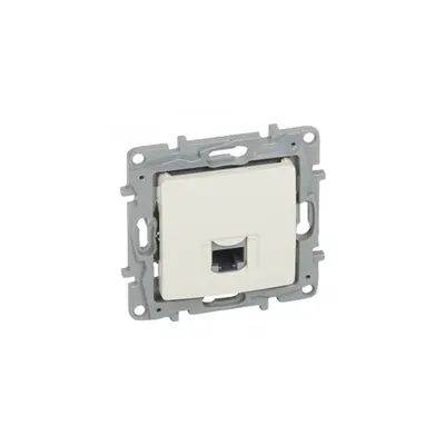 RJ 45 Cat.5 UTP priza Niloé - 360° shielded - ivory
