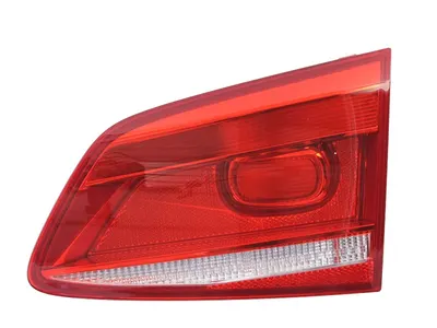 Stop tripla lampa spate dreapta potrivit VW PASSAT COMBI 2010-2014 - (interior, LED/bec, culoare sticla: rosu)