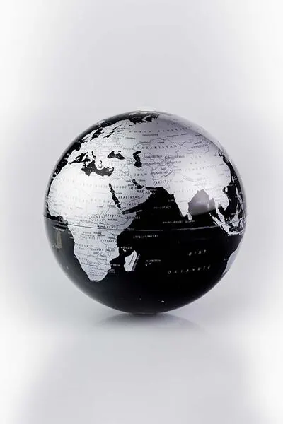 Glob pământesc rotativ 15 cm, negru
