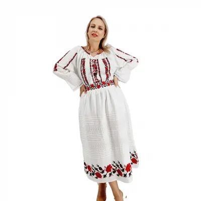 Set stilizat traditional format din ie si fusta 10
