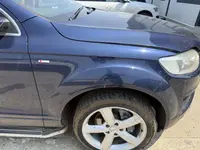 Aripa fata dreapta culoare albastra - lz5e Audi Q7 (2006-2010) [4L]