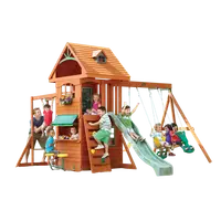 Spatiu de joaca din lemn de cedru KidKraft Ridgeview Deluxe Clubhouse, complet echipat, pentru 9 copii