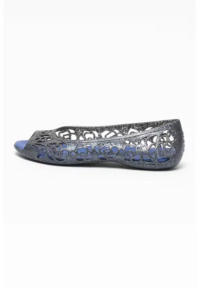 Balerini relaxed fit cu varf decupat si aspect stralucitor Isabella - Negru/Bleumarin