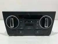 Climatronic cu incalzire in scaune 8U0820043F Audi Q3 facelift (2014-2018)