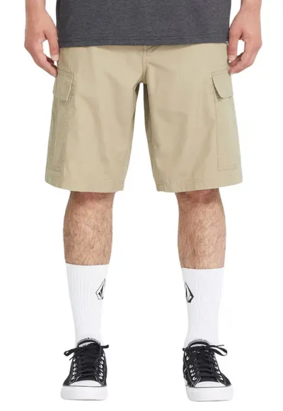 Pantaloni scurti cargo cu buzunare si model uni