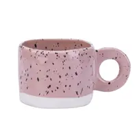 Cană ceramică, culoarea roz cu picățele, mâner rotund, 275 ml, design modern glazurat, CUP29