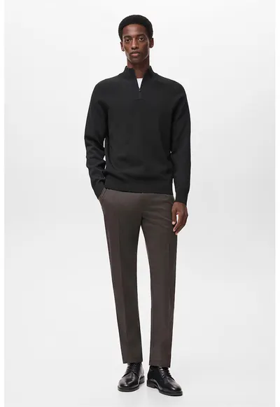 Pantaloni chino cu pensa - Maro inchis