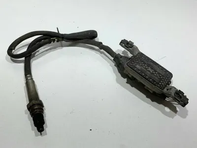 Senzor nox 04L907805BG Volkswagen Passat B8 (2014-2019) 2.0 tdi DFGA