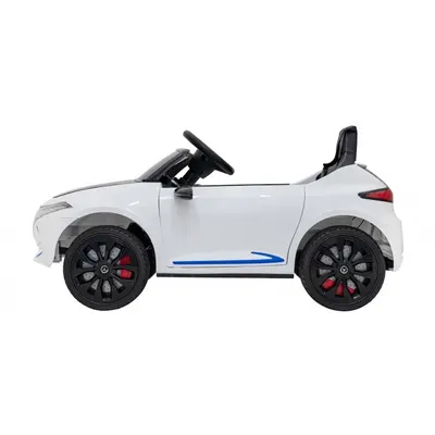 Masinuta electrica pentru copii Mercedes Benz AMG EQA alb 70W cu telecomanda, sunete, suspensii, lumini, scaun piele si roti din spuma Eva