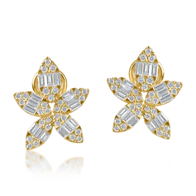 Cercei flori din aur galben cu diamante baguette si rotunde de 1.4ct