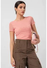 Tricou uni cu decolteu la baza gatului - Roz somon