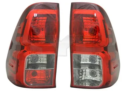 Stop lampa spate Dreapta potrivit TOYOTA HILUX VIII 2.4D 2.7 2.8D 05.15