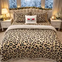 Lenjerie pat dublu, din Blanita Cocolino Sherpa, cu ELASTIC, 4 piese, Bej, Leopard Print