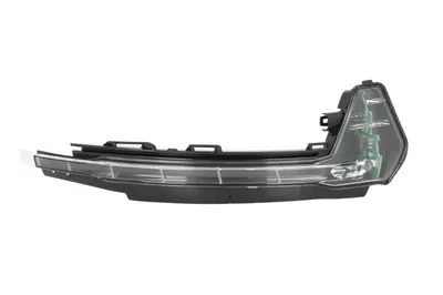 Semnalizator Dreapta (transparent, LED) potrivit AUDI A1 1.2-2.0D 2010-2018 dupa 2010