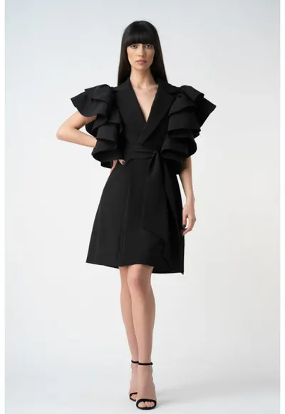 Rochie sacou cu volane supradimensionate