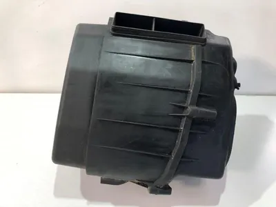 Carcasa filtru aer 4E0129620E Audi A8 (2002-2009) [4E] D3 3.0 tdi