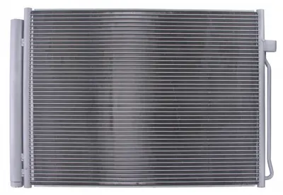 Condensator climatizare potrivit (cu uscator) BMW X5 07